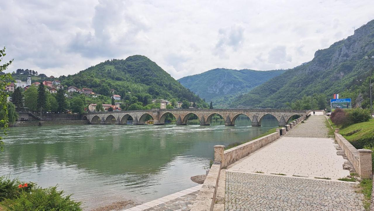 Apartman Nira Visegrad Bagian luar foto